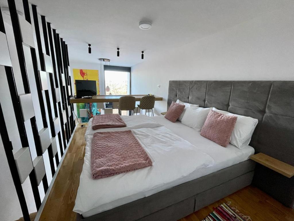 Bjelasnica Tuzlaks Apartment -Sauna-Free Parking Екстериор снимка